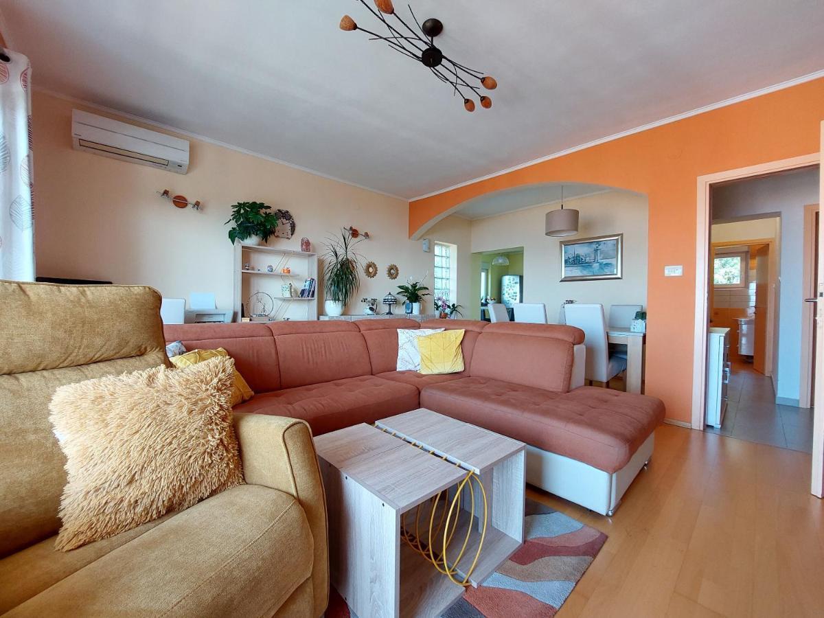 Apartments Faran Crikvenica Ngoại thất bức ảnh